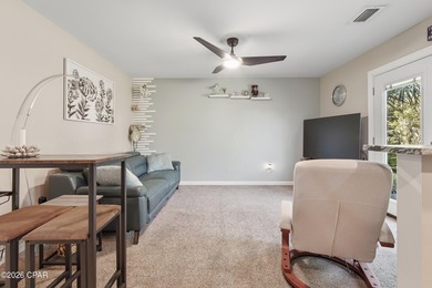 Immaculate end-unit townhome! This 3Br/2.5Ba home features fresh - photo 6