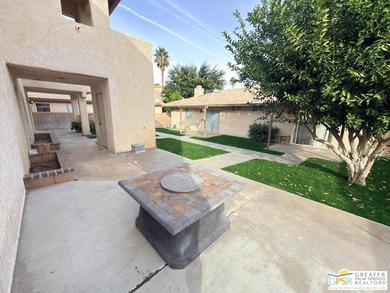 Rare opportunity to own a vacant triplex at 29395 Avenida La Paz - photo 3