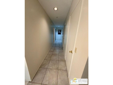 Rare opportunity to own a vacant triplex at 29395 Avenida La Paz - photo 10