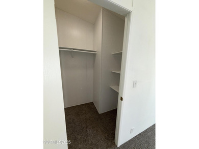 Turn-key home on top of the world with panoramic views! Enjoy - photo 14