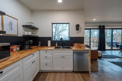 Welcome to Fire Water Escape, a contemporary 8-bedroom - photo 17