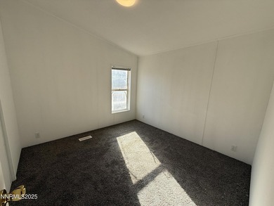 Turn-key home on top of the world with panoramic views! Enjoy - photo 19