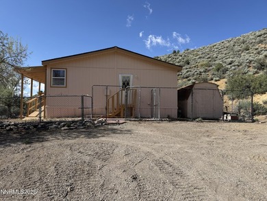 Turn-key home on top of the world with panoramic views! Enjoy - photo 23