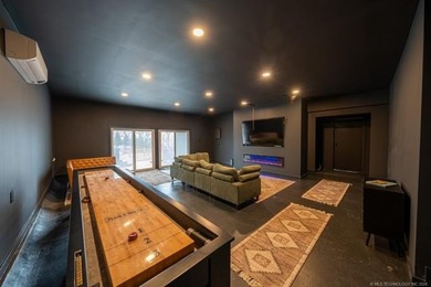 Welcome to Fire Water Escape, a contemporary 8-bedroom - photo 31
