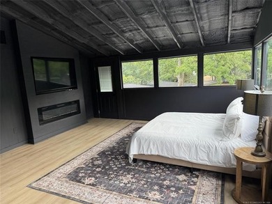 Welcome to Fire Water Escape, a contemporary 8-bedroom - photo 33