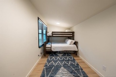 Welcome to Fire Water Escape, a contemporary 8-bedroom - photo 34