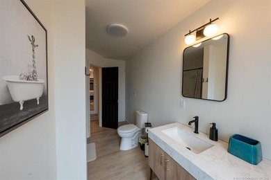 Welcome to Fire Water Escape, a contemporary 8-bedroom - photo 36
