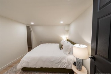 Welcome to Fire Water Escape, a contemporary 8-bedroom - photo 45