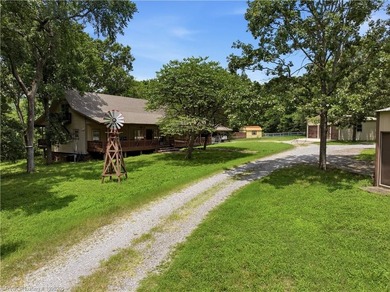 Only a few miles to Burnt Cabin Marina! Beautiful home secluded - photo 1