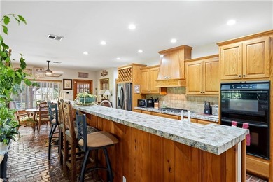 Only a few miles to Burnt Cabin Marina! Beautiful home secluded - photo 9
