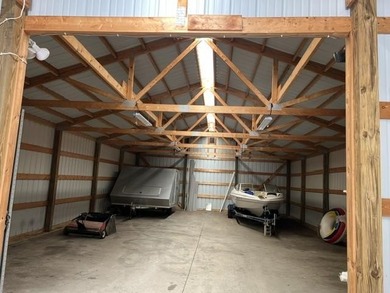Rare opportunity to get over 600 ft of water frontage and 8 .5 - photo 11