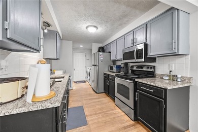 Welcome to this beautifully maintained townhome, which offers - photo 12