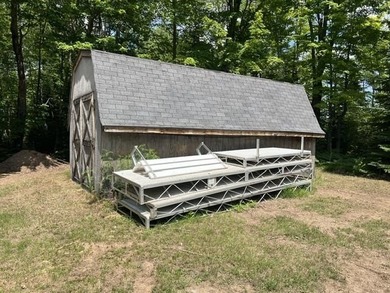 Rare opportunity to get over 600 ft of water frontage and 8 .5 - photo 14