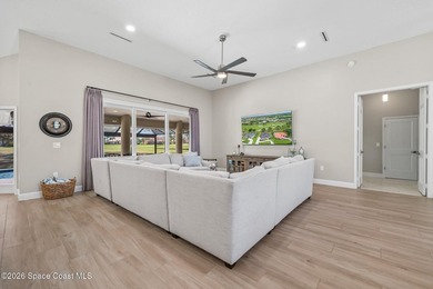An extraordinary, completely remodeled residence on the Par 5 - photo 15
