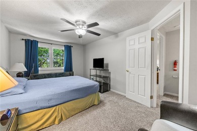 Welcome to this beautifully maintained townhome, which offers - photo 17