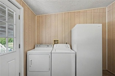 Escape to your own private countryside retreat with this 3 - photo 17