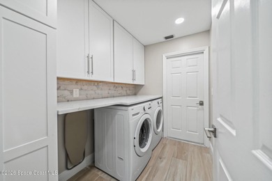 An extraordinary, completely remodeled residence on the Par 5 - photo 28
