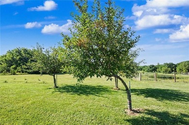 Escape to your own private countryside retreat with this 3 - photo 41