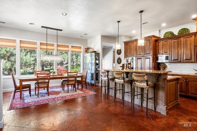 Perched in a private cul-de-sac in the coveted foothills of - photo 4
