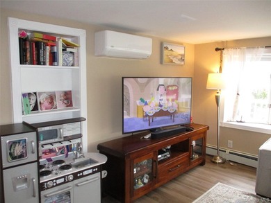 A stunning, fully renovated, move-in-ready raised Colonial on a - photo 9