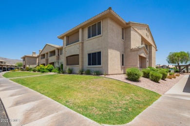 Lake Apartment For Sale in Phoenix, Arizona