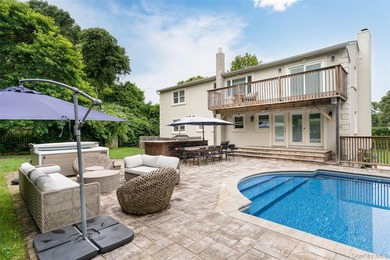 Discover an exceptional offering in the Hamptons-this - photo 1