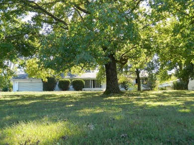Lake Home For Sale in Fairfield, Illinois