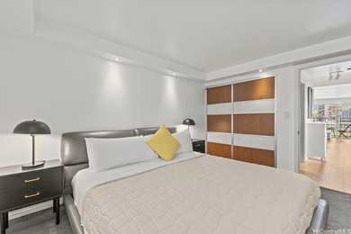 Extra larger unit with premier custom remodeled. 100% insured - photo 11