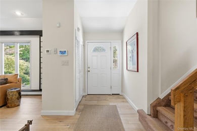 Welcome to this beautifully maintained 4 bedroom, 2.5-bath - photo 5