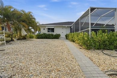 Luxury Waterfront Living | Sailboat Access | Turnkey Gulf Access - photo 36