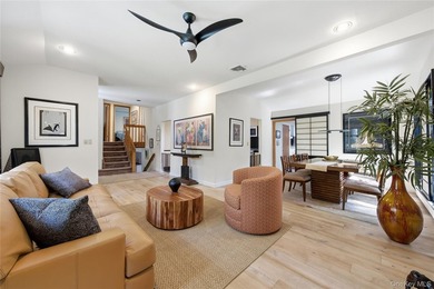 Welcome to this beautifully maintained 4 bedroom, 2.5-bath - photo 9
