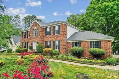 Charming and well maintained home on a beautiful corner lot in - photo 2