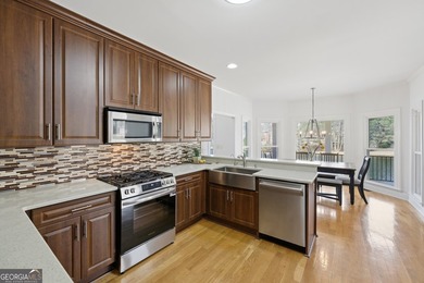 Experience year round vacation living in this gorgeous four - photo 23