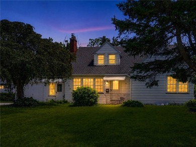Welcome to 319 Windsor Rd in Greece! This charming Cape Cod - photo 2