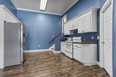 Welcome to the prestigious Woodfin Ridge Golf Club community - photo 36