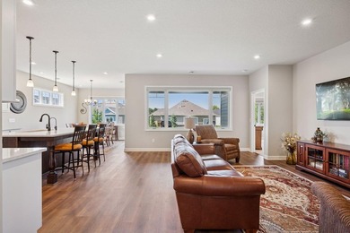 MOTIVATED SELLER! One level living at its finest, this nearly - photo 9