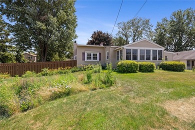 Easy one-floor living in the Village of Salina! This - photo 40