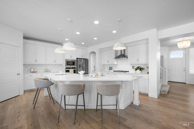 Welcome Home to this Carriage Hill Beauty! As you enter this - photo 10