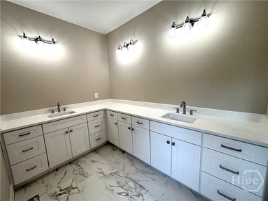 Stunningly renovated golf course home in the highly sought-after - photo 14