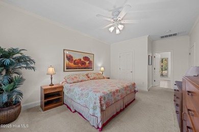 Beautiful 3-bedroom, 3-bath WATERFRONT home on two wooded lots - photo 15