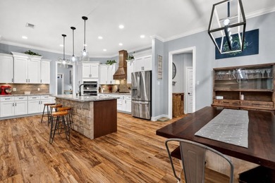 Custom-built and only 4 years young, this exceptional 5-bedroom - photo 20