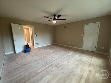 Stunningly renovated golf course home in the highly sought-after - photo 22