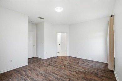 NEWLY renovated four-bedroom,two-bathroom split-plan home with - photo 24