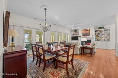 Beautiful 3-bedroom, 3-bath WATERFRONT home on two wooded lots - photo 28
