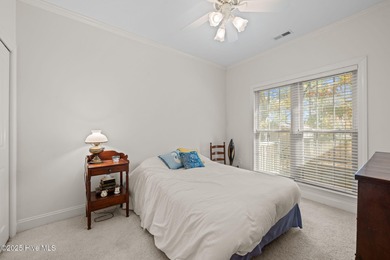 Beautiful 3-bedroom, 3-bath WATERFRONT home on two wooded lots - photo 32