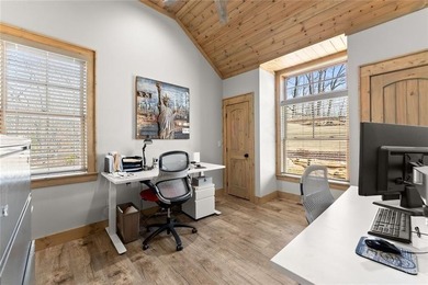 Lake Laceola-Mountain Lodge Retreat with Long-Range Views in - photo 42