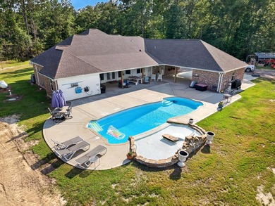 Custom-built and only 4 years young, this exceptional 5-bedroom - photo 45