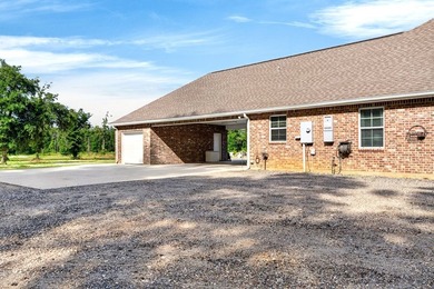 Custom-built and only 4 years young, this exceptional 5-bedroom - photo 50