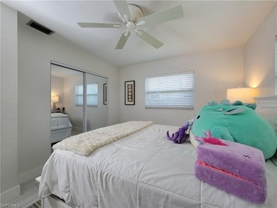 ALERT: 1+1/2 LOT in NAPLES PARK. This residence features two - photo 12