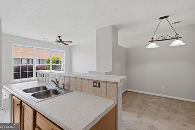 Welcome to this townhome located in the desirable Tidewater - photo 15